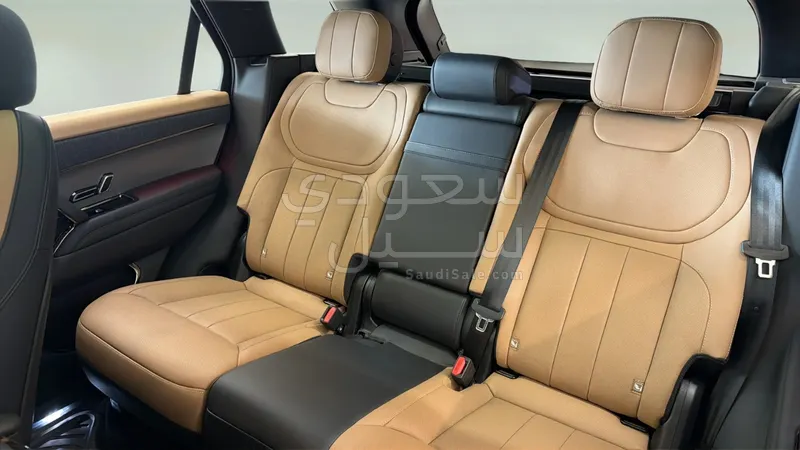 2025 Land Rover Range Rover Sport HSE