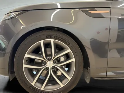 2025 Land Rover Range Rover Sport HSE