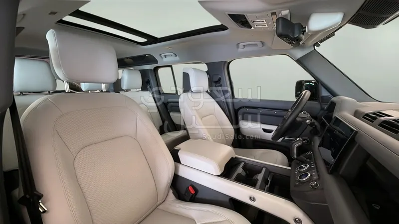 2025 Land Rover Defender X dynamic