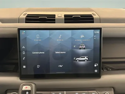 2025 Land Rover Defender X dynamic