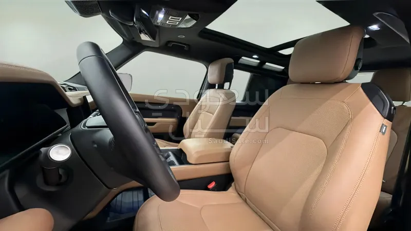 2025 Land Rover Defender 90