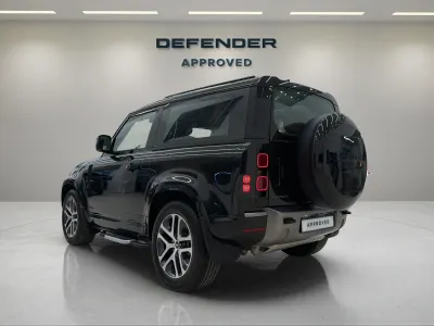 2025 Land Rover Defender 90