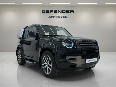 2025 Land Rover Defender 90