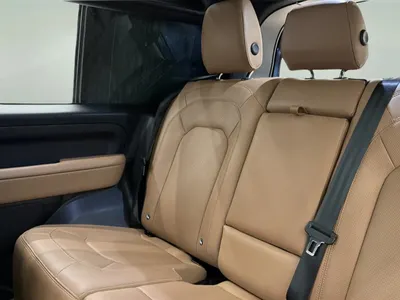 2025 Land Rover Defender 90