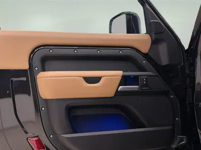 2025 Land Rover Defender 90