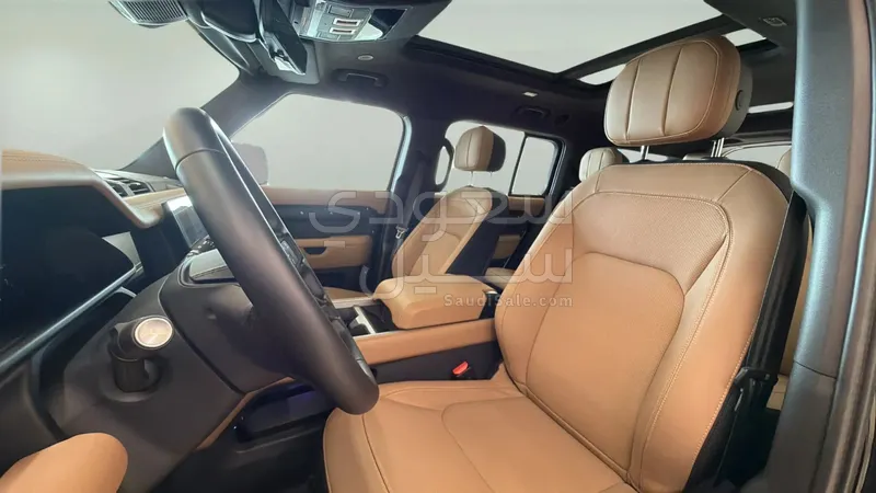 2025 Land Rover Defender X dynamic