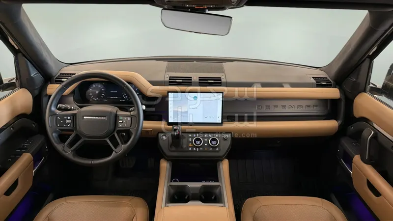 2025 Land Rover Defender X dynamic