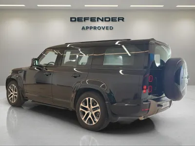 2025 Land Rover Defender X dynamic