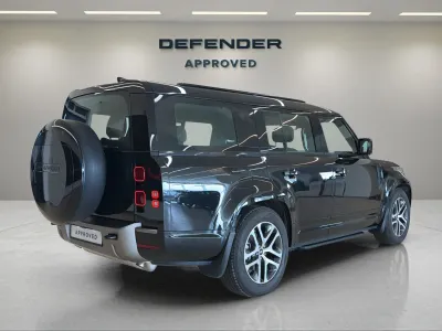 2025 Land Rover Defender X dynamic