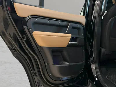 2025 Land Rover Defender X dynamic