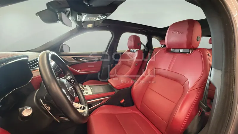 2024 Jaguar F-Pace R-DYNAMIC