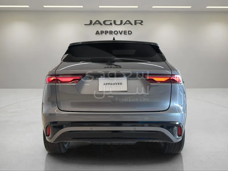 2024 Jaguar F-Pace R-DYNAMIC