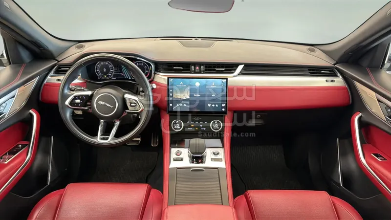2024 Jaguar F-Pace R-DYNAMIC