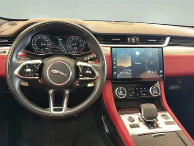 2024 Jaguar F-Pace R-DYNAMIC