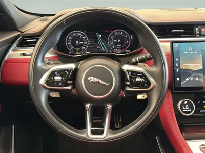 2024 Jaguar F-Pace R-DYNAMIC