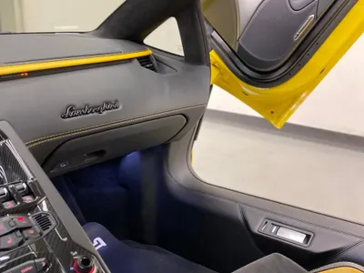 2018 لمبرجيني افنتادور اس