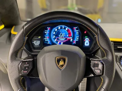 2018 لمبرجيني افنتادور اس