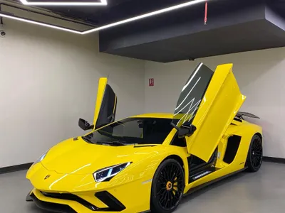 2018 لمبرجيني افنتادور اس