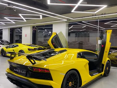 2018 لمبرجيني افنتادور اس