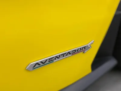 2018 لمبرجيني افنتادور اس