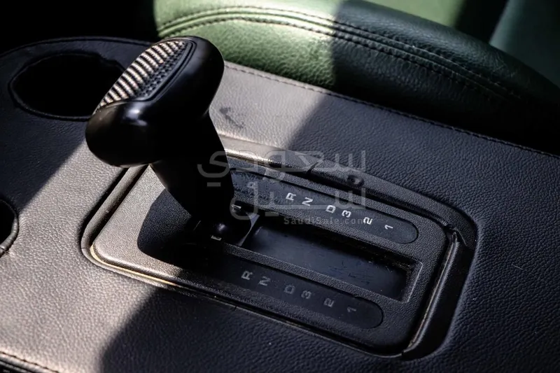 1990 لاند روفر ديفيندر 90