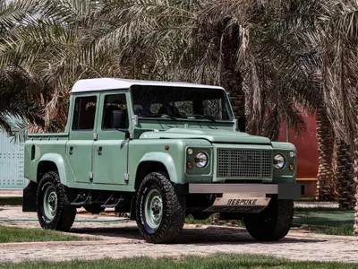 1990 لاند روفر ديفيندر 90