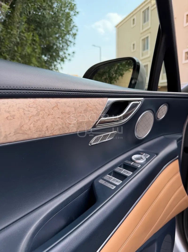 2023 جينيسيس جي في 80