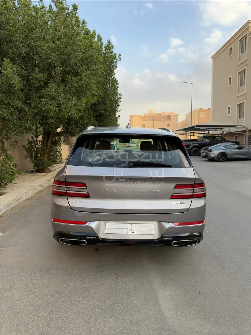 2023 جينيسيس جي في 80