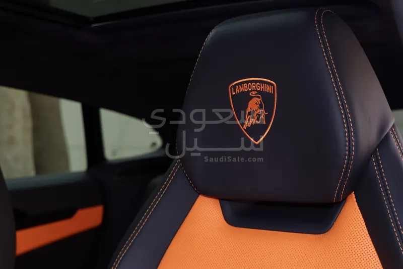 2022 Lamborghini URUS