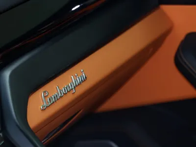 2022 Lamborghini URUS