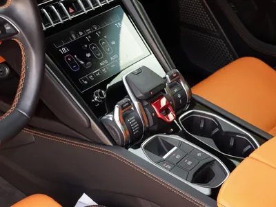 2022 Lamborghini URUS