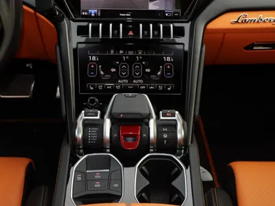 2022 Lamborghini URUS