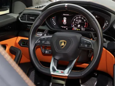 2022 Lamborghini URUS