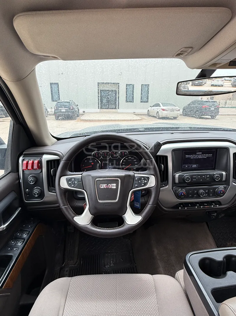 2015 جي ام سي سييرا زد 71