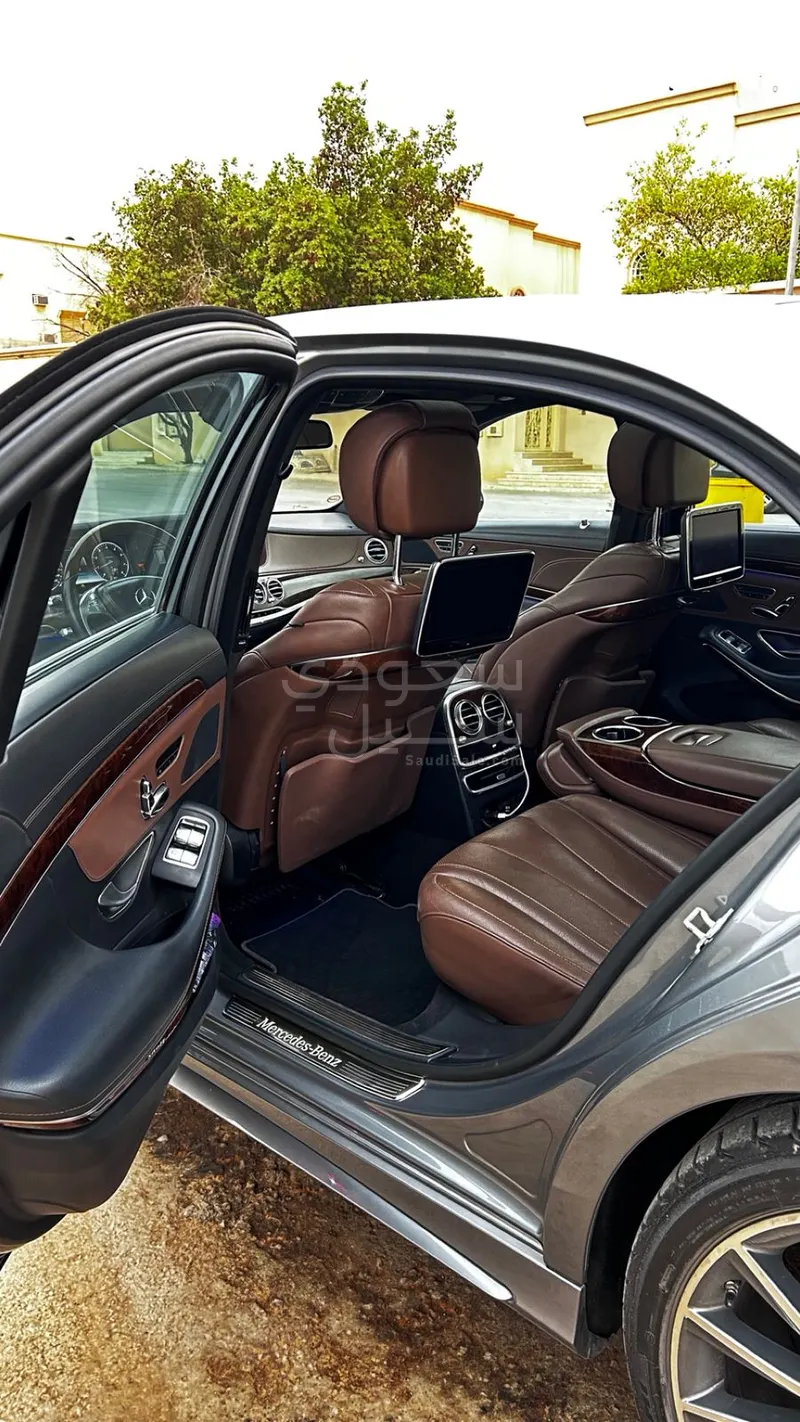 2015 مرسيدس - بنز إس 400