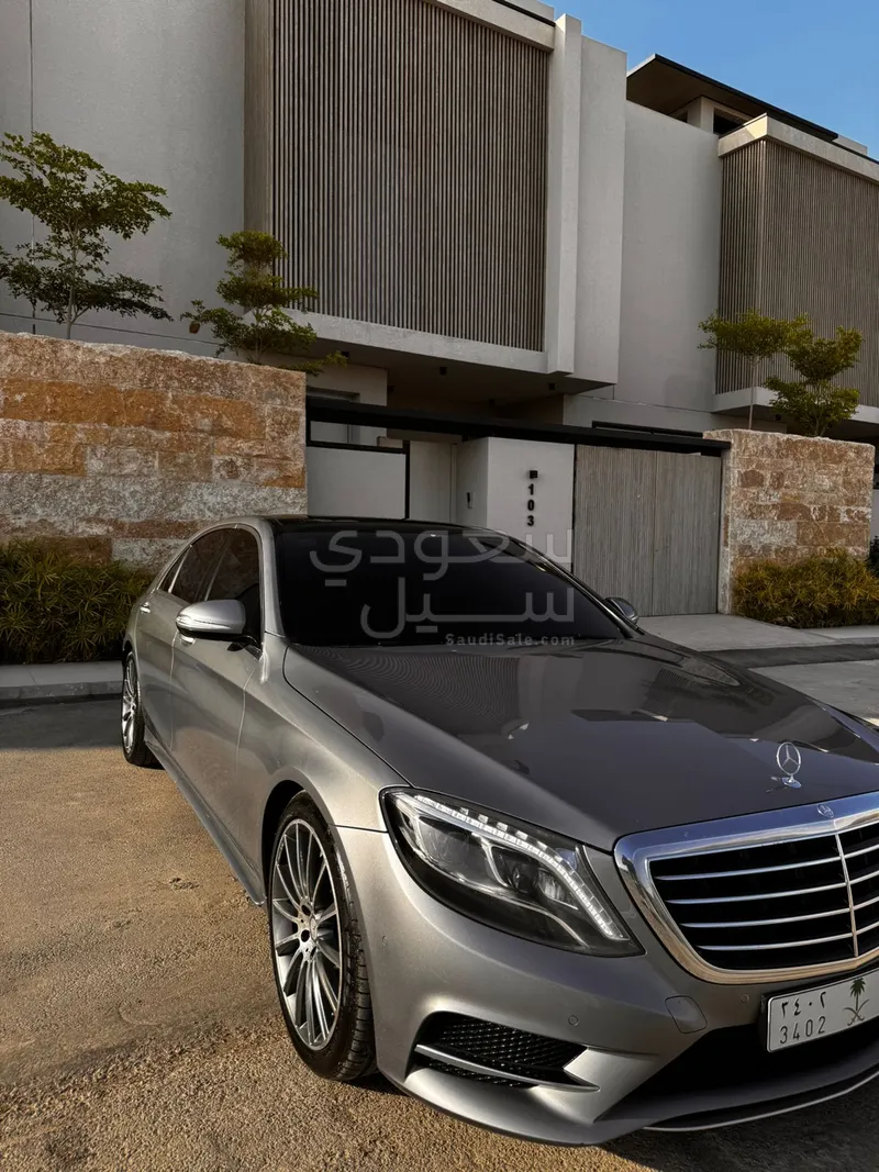 2015 مرسيدس - بنز إس 400