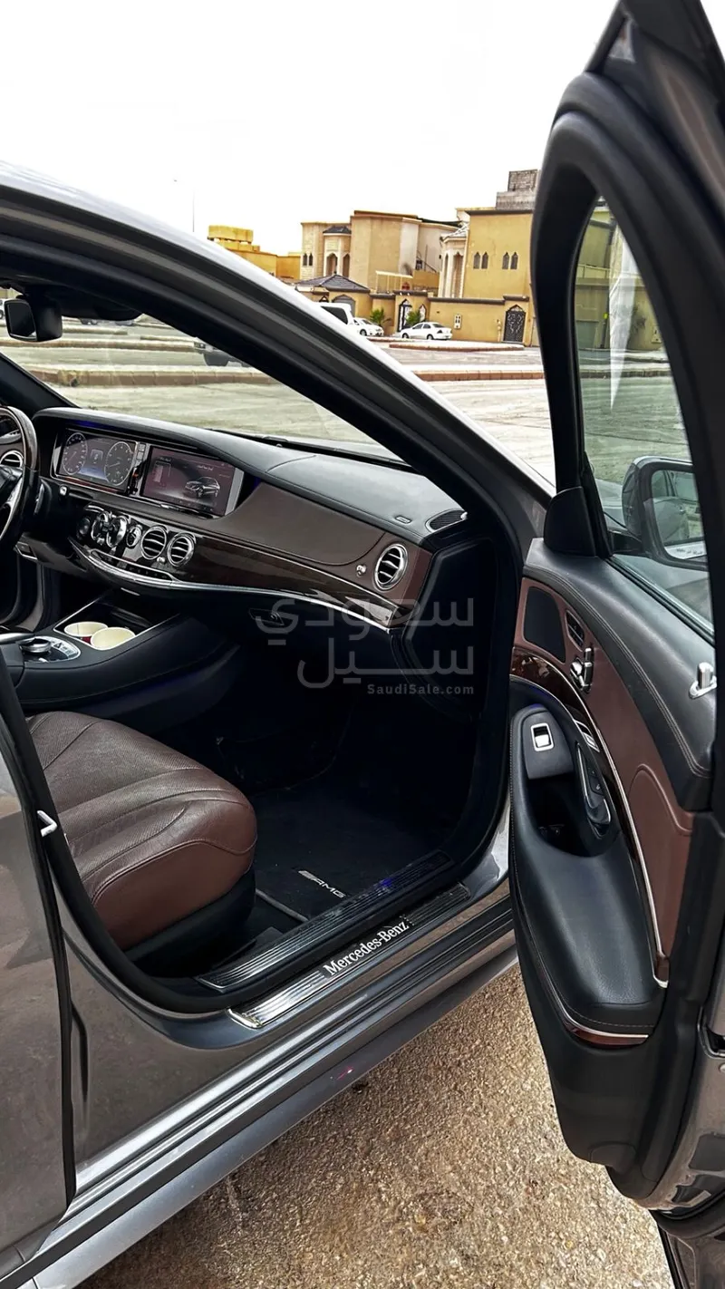 2015 مرسيدس - بنز إس 400