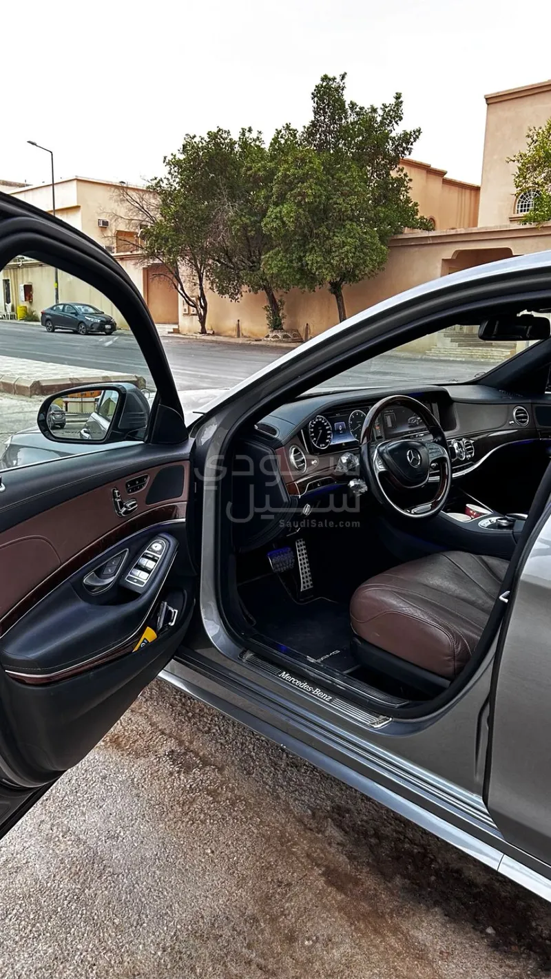 2015 مرسيدس - بنز إس 400