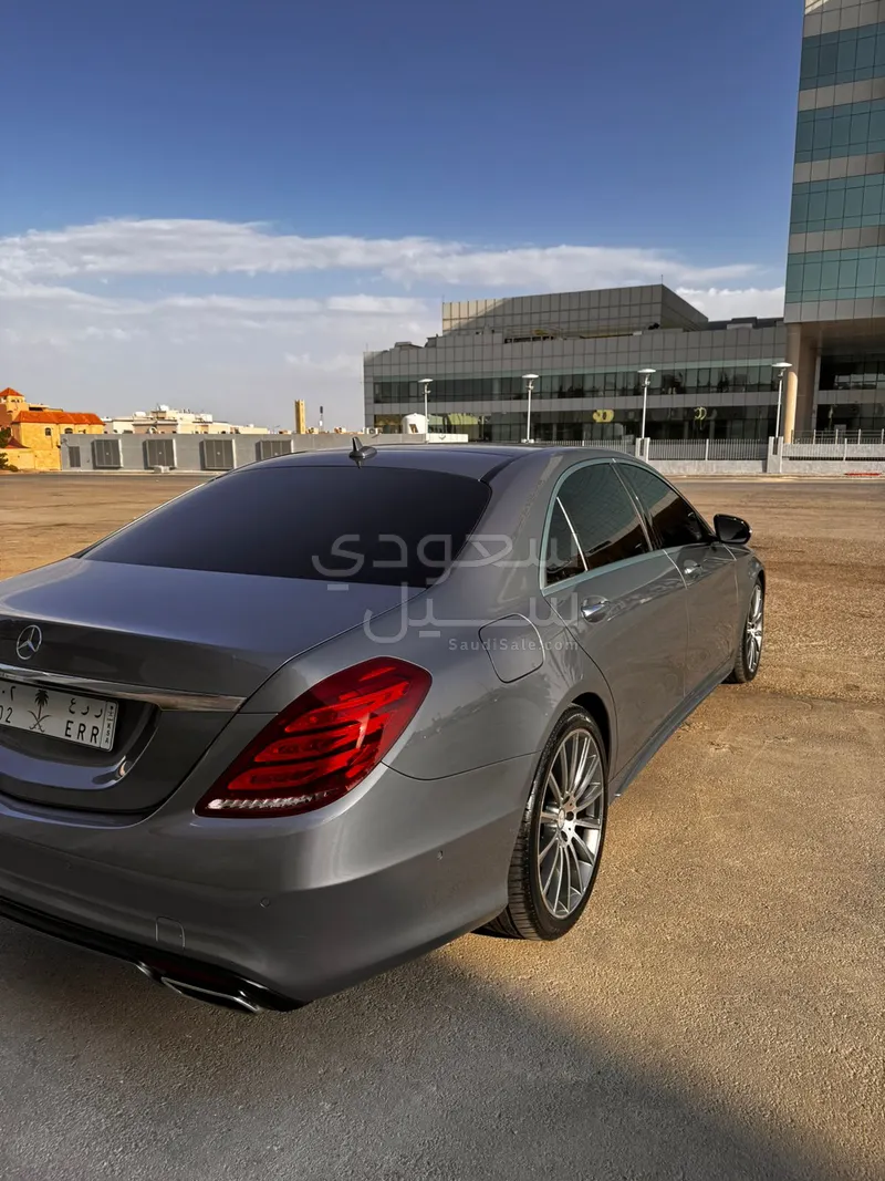 2015 مرسيدس - بنز إس 400