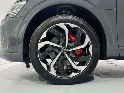 2024 اودي كيو 8 اي ترون سبورت باك