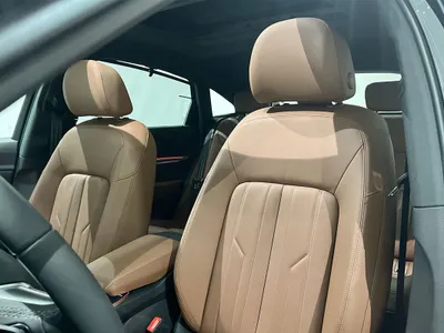 2024 اودي كيو 8 اي ترون سبورت باك