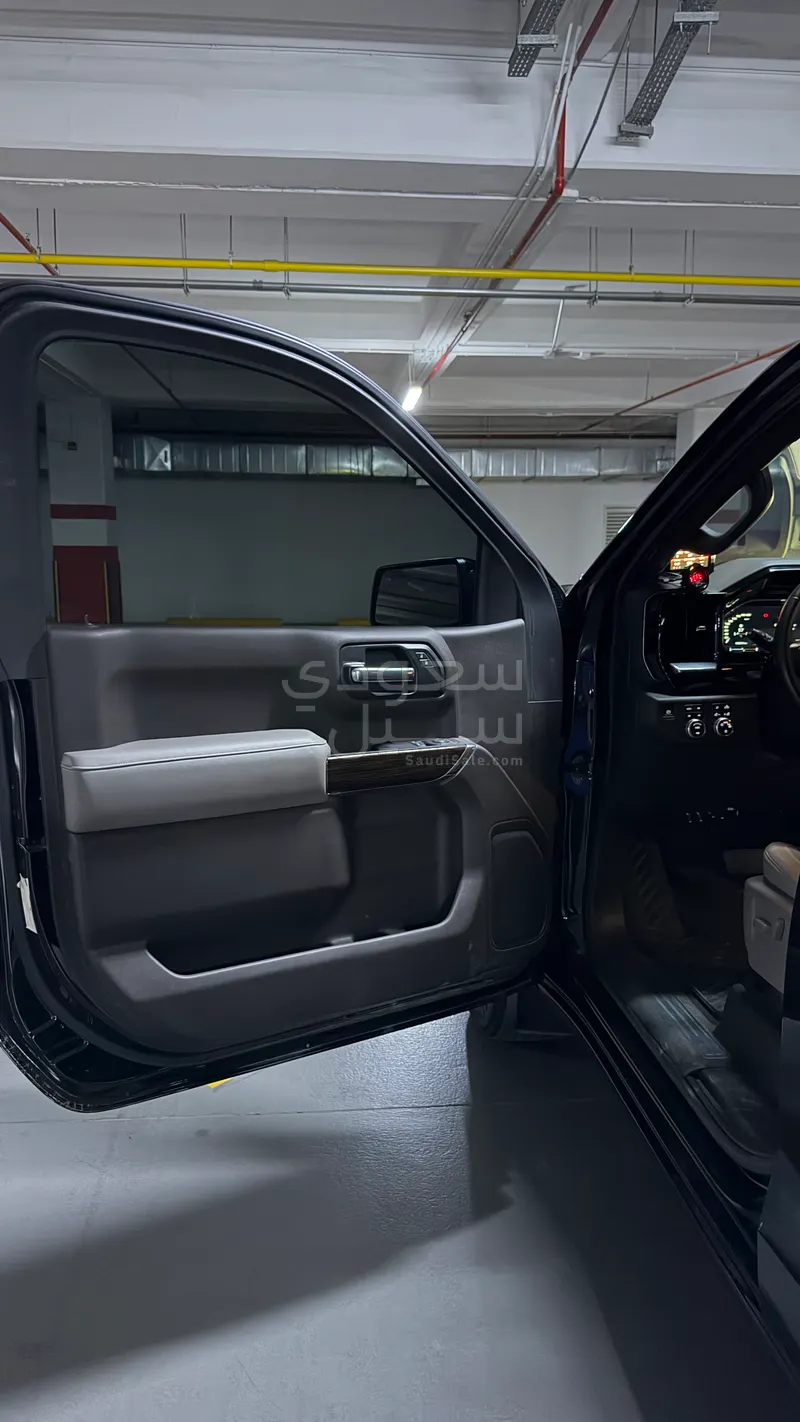 2023 جي ام سي سييرا اس ال اي