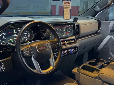 2023 جي ام سي سييرا اس ال اي