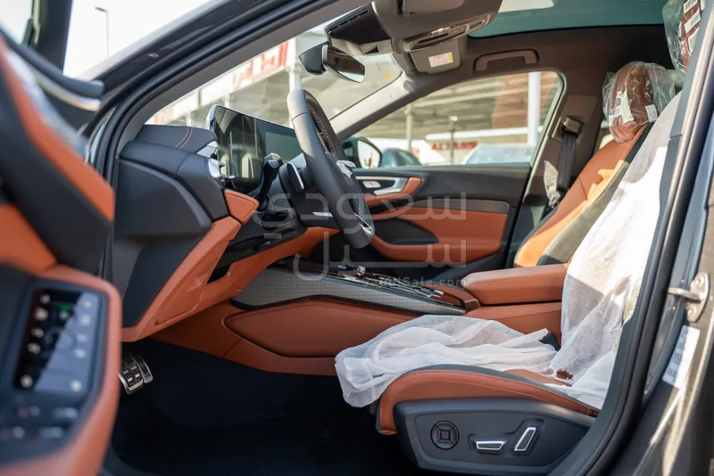 2025 اودي اي 5 40 تي اف اس اي