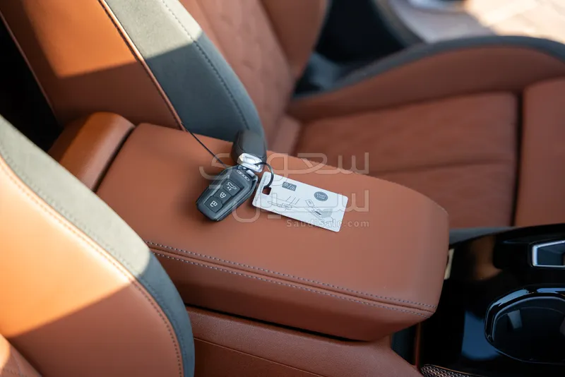 2025 اودي اي 5 40 تي اف اس اي