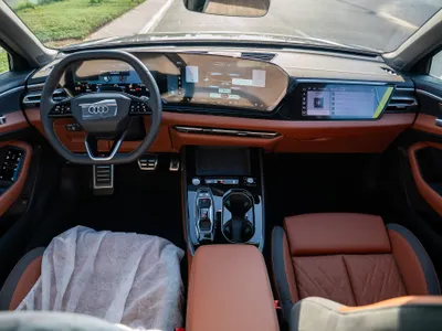 2025 اودي اي 5 40 تي اف اس اي