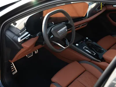 2025 اودي اي 5 40 تي اف اس اي