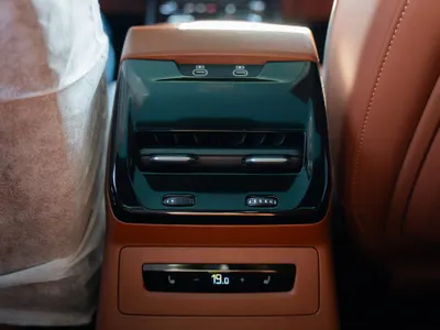 2025 اودي اي 5 40 تي اف اس اي