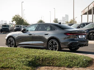 2025 اودي اي 5 40 تي اف اس اي