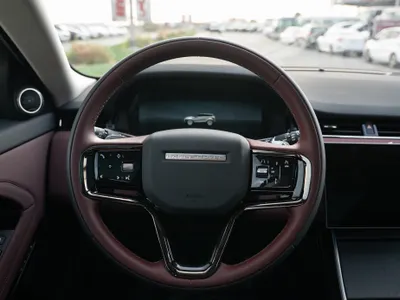 2025 لاند روفر رينج روفر ايفوك داينمك